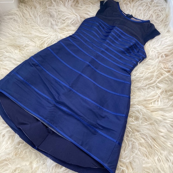 HALSTON Heritage Cap Sleeve Scoop-Neck Satin Dress - Picture 3 of 8